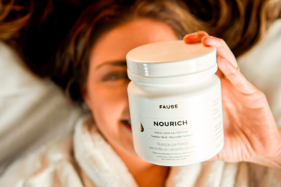 Máscara nutritiva: quando usar no seu cronograma capilar