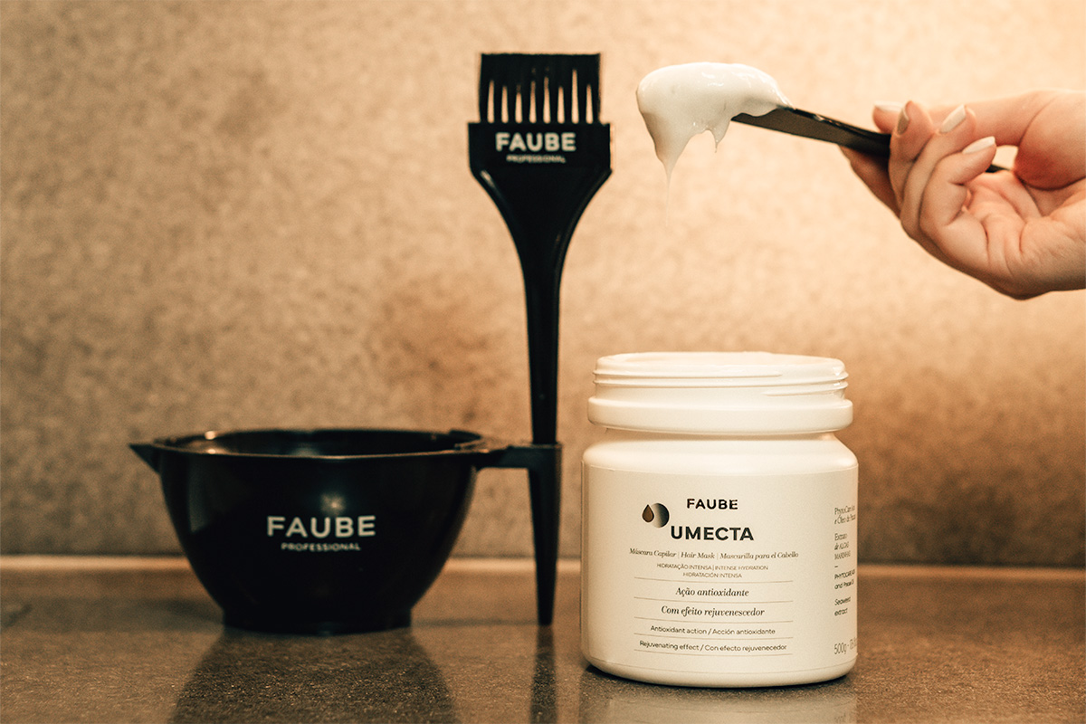 Como Fazer uma Hidratação em Cabelos Danificados?